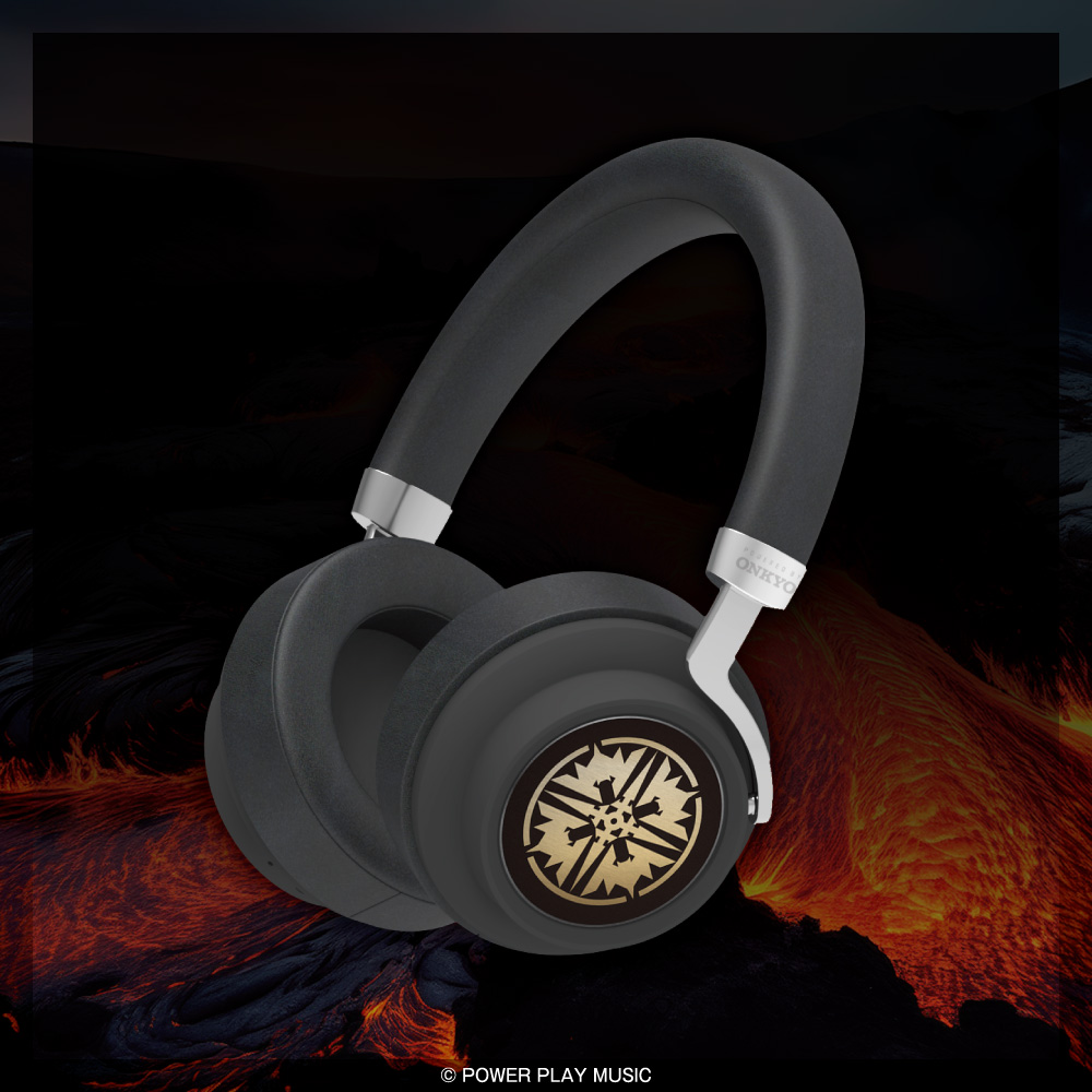 構成員手導きヴォイス付きヘッドフォン AQUMA Ⅲ「聖飢魔Ⅱ」コラボモデル ※出荷：魔暦28(2026)年4月上旬～4月中旬予定/受注生産：キャンセル・返品不可/クレジットカード請求：先払い・毎月25日